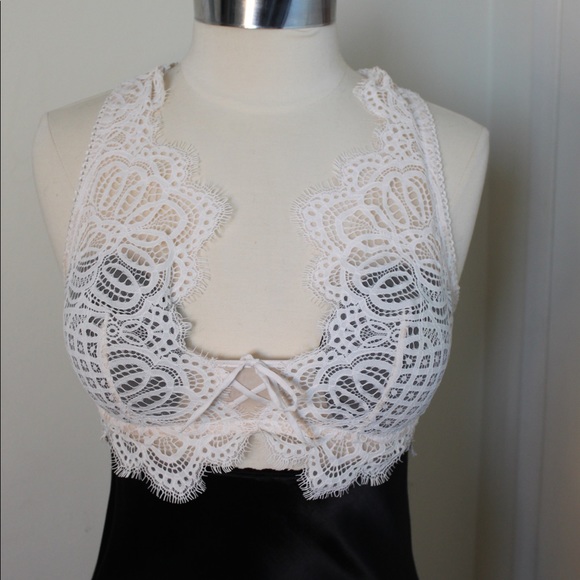 Lace Bralette - Picture 4 of 5